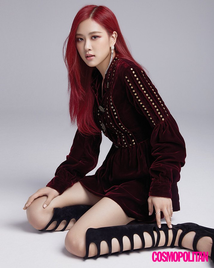 kpoppingcom's tweet photo. #BLACKPINK for Cosmopolitan magazine August 2018 issue https://t.co/tYeMgk3a2W