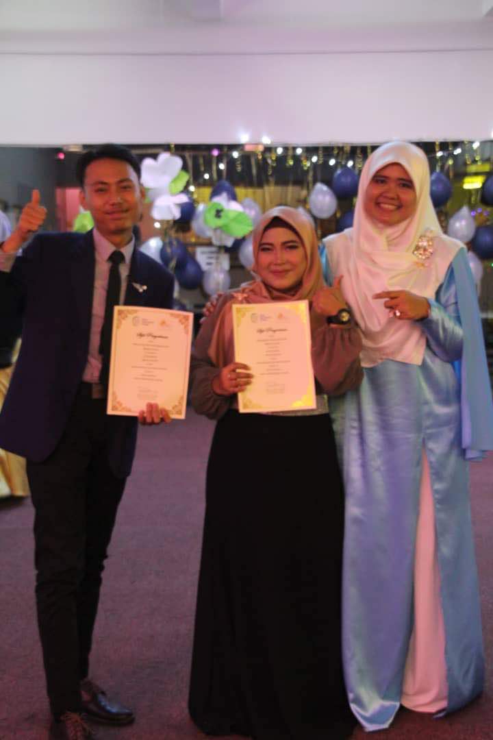 restuintcollege's tweet photo. Majlis Makan Malam ACRICC 2018
Sabtu | 14Julai 2018 | 8.00 Malam - 11.00 malam | Student Lounge
Anjuran : Art &amp; Culture Club RIC.

#RestuInternationalCollege 
#RestuCollege 
#PengajianTinggiMalaysia
#PendidikanMalaysia https://t.co/TlMzSuQOta