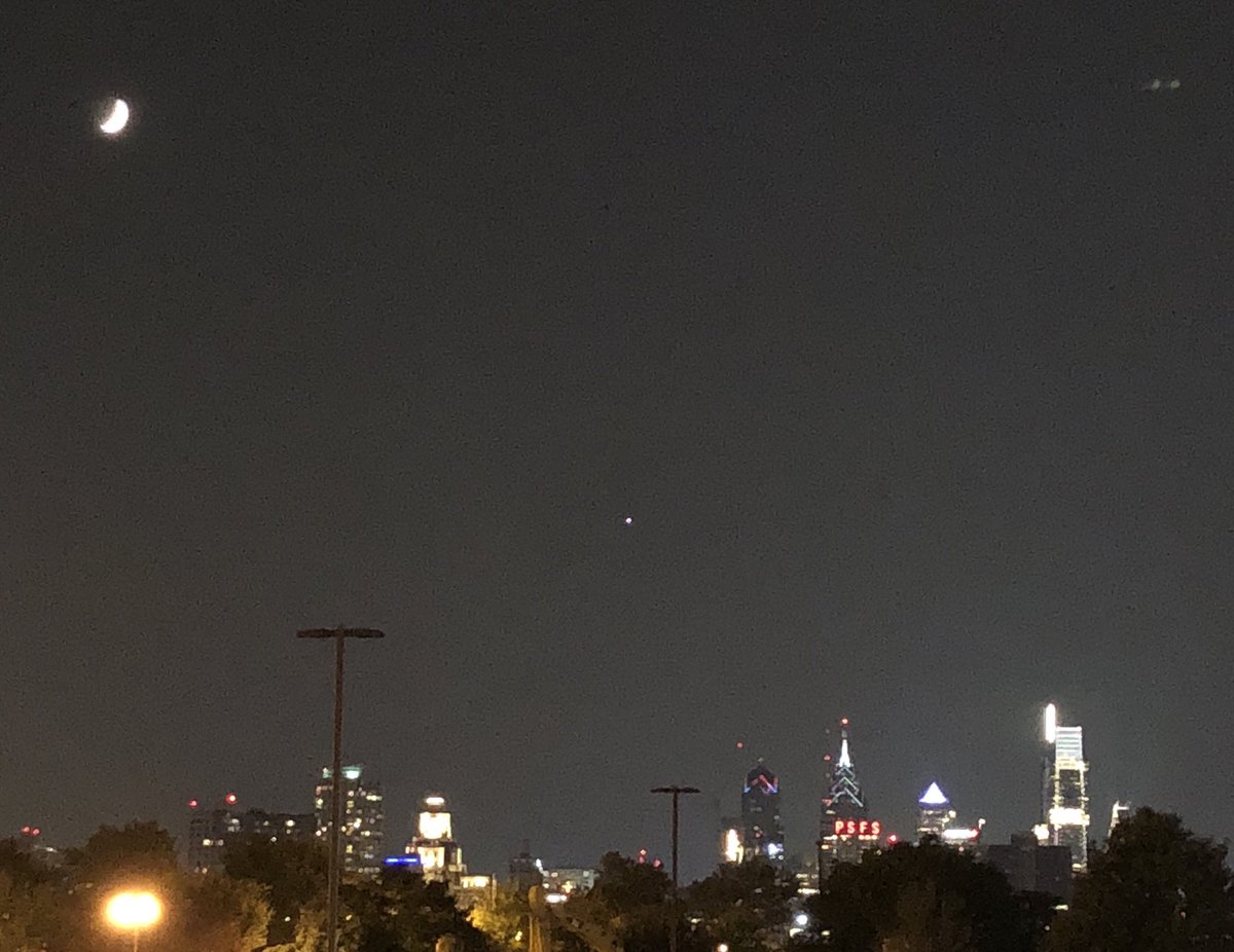 Taking in the Philly skyline while bidding adieu to Camden and friends from <a href="/WaterfrontVent/">Waterfront Ventures</a> <a href="/dotpenji/">Penji | On-Demand Graphic Design</a> and @fulphil_philly after a successful Tristate Tech &amp; Ed Impact Forum w/ the addition of a birthday celebration for <a href="/melissathile/">Melissa Thi Le</a> !!