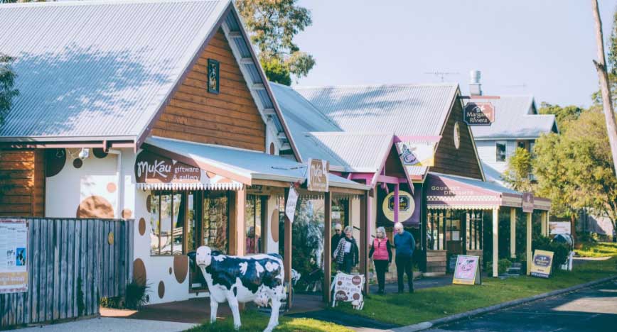 Wondering where the best pitstops are on the way to <a href="/MargaretRiver/">MargaretRiverRegion</a>? Look no further - we have you covered: exploretoursperth.com.au/stop-way-marga…