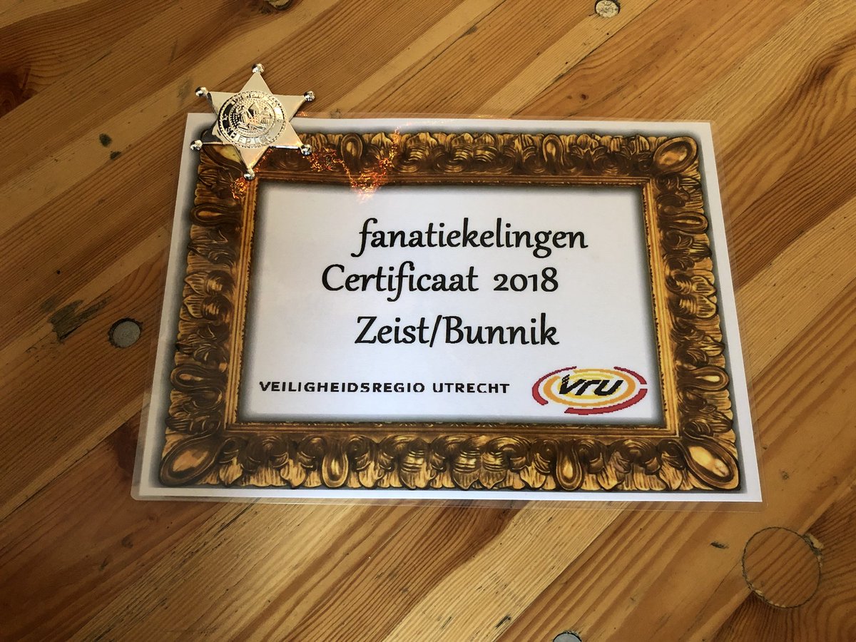 Tijdens de laatste avond van de <a href="/KJOefenweek/">KJOefenweek</a> werden wij mooi in het zonnetje gezet. 4e plaats met de spelletjes op zaterdag, Een mooi Certificaat voor onze inzet tijdens de oefening met de Rautekgreep en als klap op de vuurpijl.... 1e plaats wat betreft alle spellen algemeen.