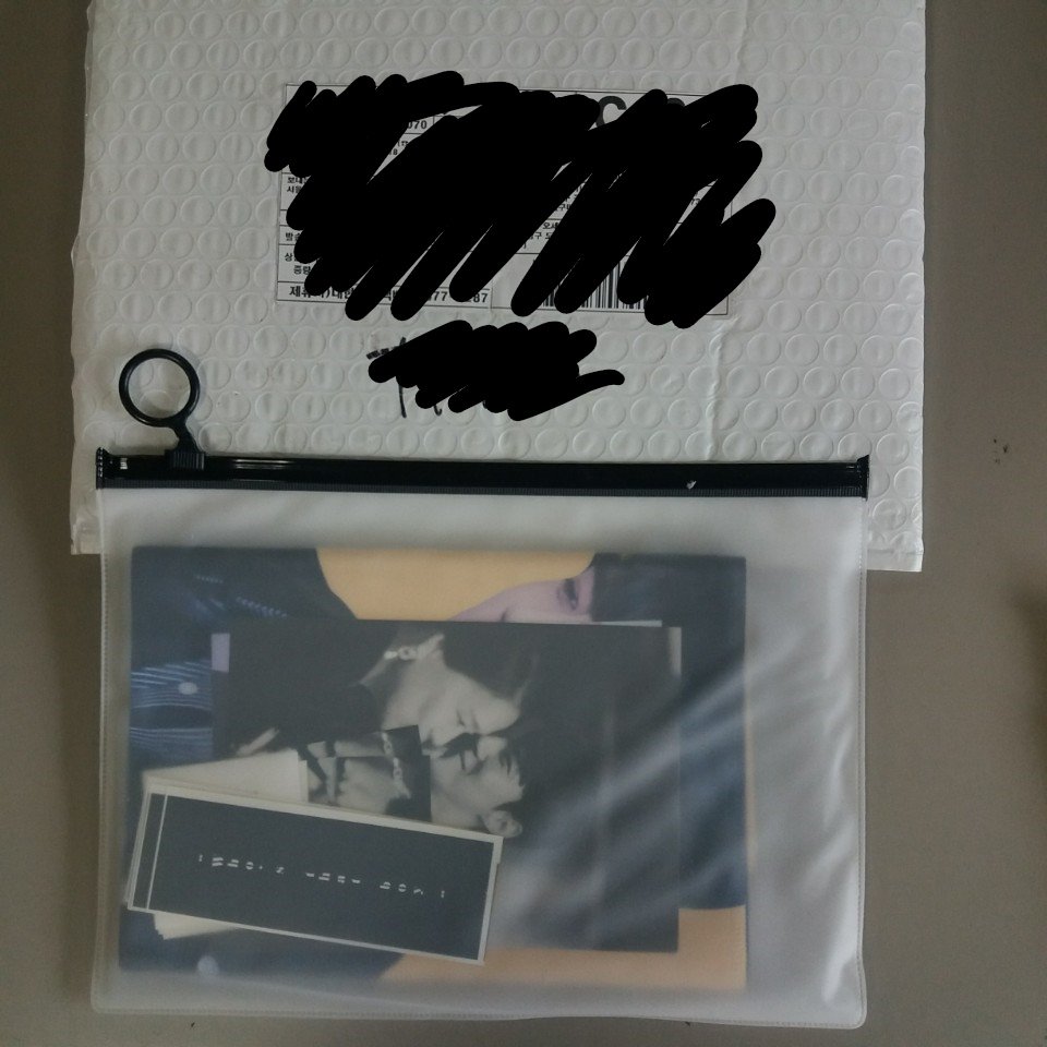 TaylorW_GOs's tweet photo. I have 2 new reclaim items: 1 Five Years Old D.O. doll ($20 shipped) &amp; 1 Sehun Business slogan ($25 shipped). Pls DM me if interested! https://t.co/98XHtpox3v