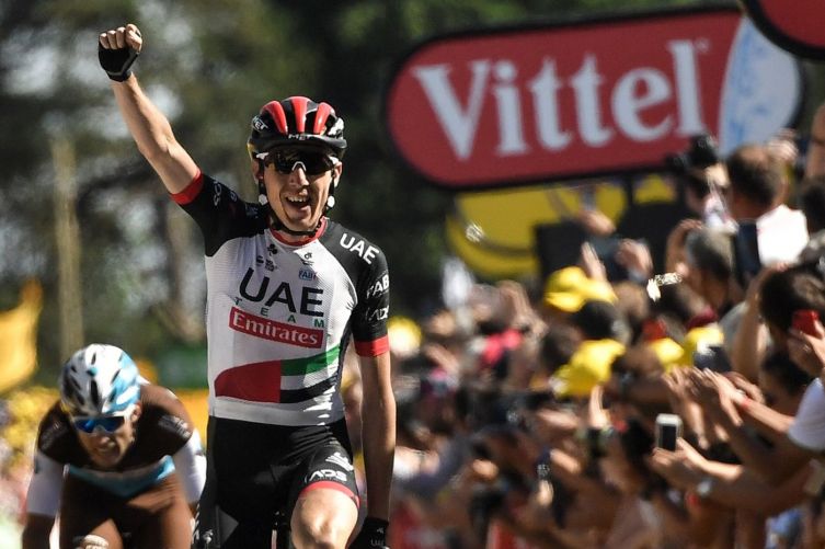 RMSdistributor's tweet photo. Ottimo avvio di #TDF2018 per i nostri partner

🥇@DanMartin86 ha vinto l'arrivo al Mur de Bretagne: con lui @PrologoOfficial!

🥇🥇C’erano @YourFSA e @visionmy a fianco di @GroenewegenD nei successi a Chartres e Amiens

https://t.co/82j6Wi1bGj https://t.co/oXn6mjoxvt