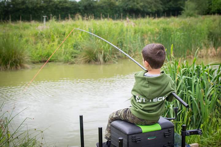 BaitTech's tweet photo. We love this! John Bassili's son Emilio had a great day catching plenty of carp on the pole recently and the smile says it all! 

#TeamBaitTech #Fishing https://t.co/Ty3Al5LZJN