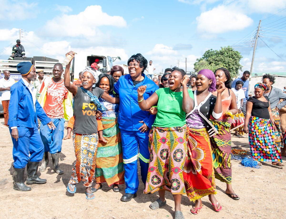 #manjapamodzi was launched in Garden compound in May 2018. The event was graced by Mandevu MP Hon. Jean Kapata

#TriviaTuesday #ZB #ZambianBreweries #BetterWorld #ABInBev #Zambia #Mandevu #Garden #Lusaka #KeepZambiaClean