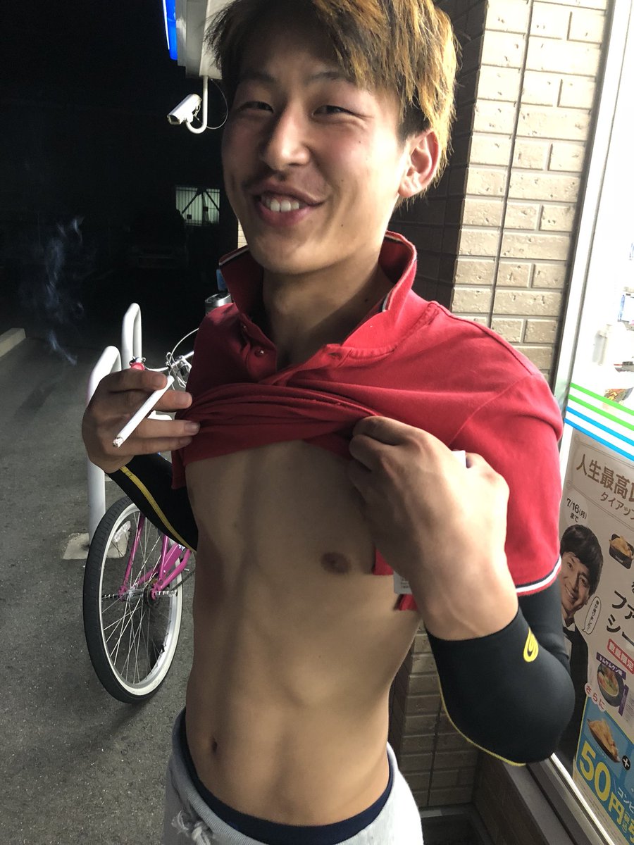 tadafumi12345's tweet photo. ここで一発かまそう、小松くん。 https://t.co/fzvTyZHi0t