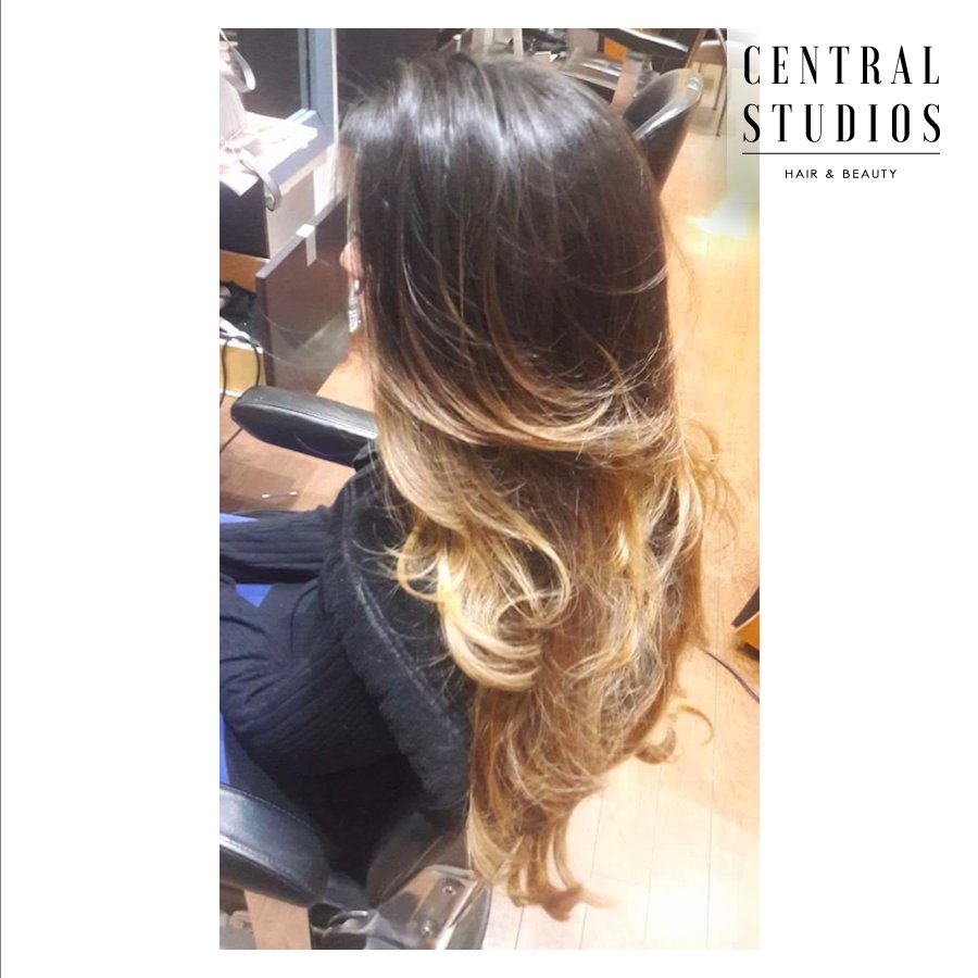 centralstudios2's tweet image. Gorgeous hair!😍
Contact us on 020 8343 2638 for inquiries.
#hairstyle #haircut #haircolor #hairstylist #hairstyles #longhair #instahair #hairdo #stylish #summer #summerfeels