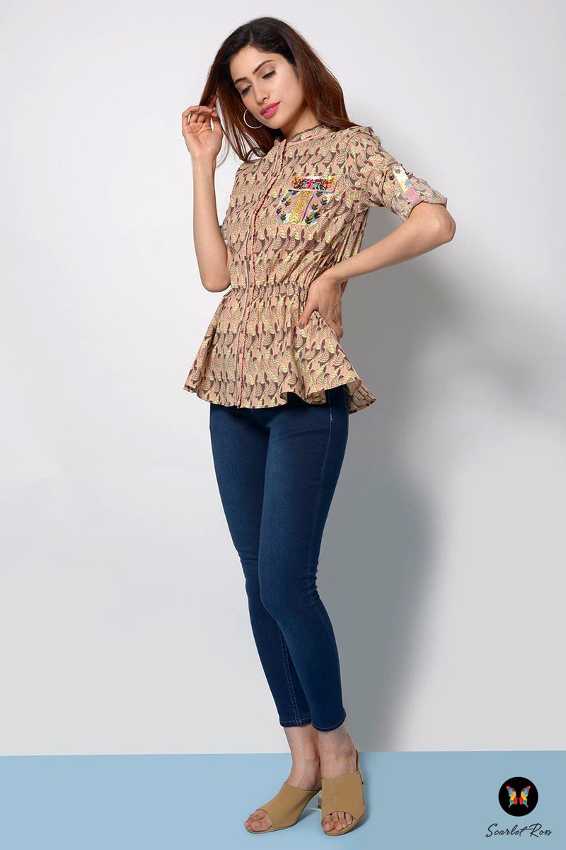 ScarletRoss16's tweet photo. Inspired by the dense forest ,our shirt is quite artistic:
-Trimmed with multi-color piping around the collar and placket 
-Metallic antique gold buttons 
-Elasticated waist hand embroidered pocket and roll ups
This light weight cotton shirt is an easy statement piece! https://t.co/3t6zGBNUsb