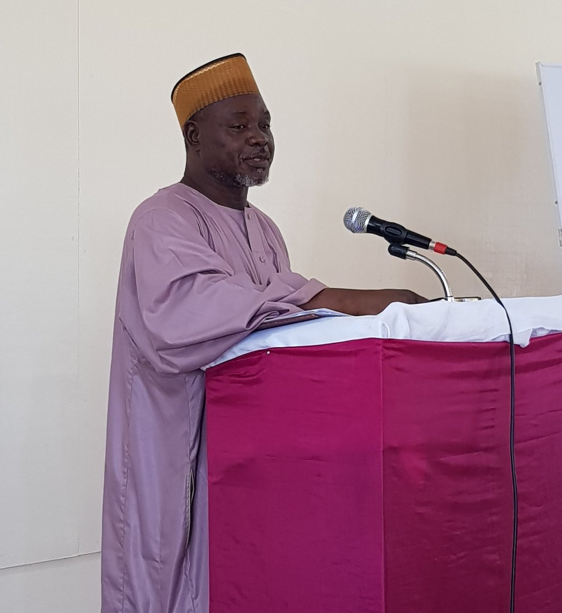 exploregh's tweet photo. RT @aqcheema: RT @nnc313: 2nd day of 1st 'Refresher Course' of Mubalegheen Ghana been held at Jamiatul Mubashereen Ghana
#Ghana
#IslamAhmadiyyat
#devotees
#MissionaryRefresherCourse https://t.co/tODtu2OTv8