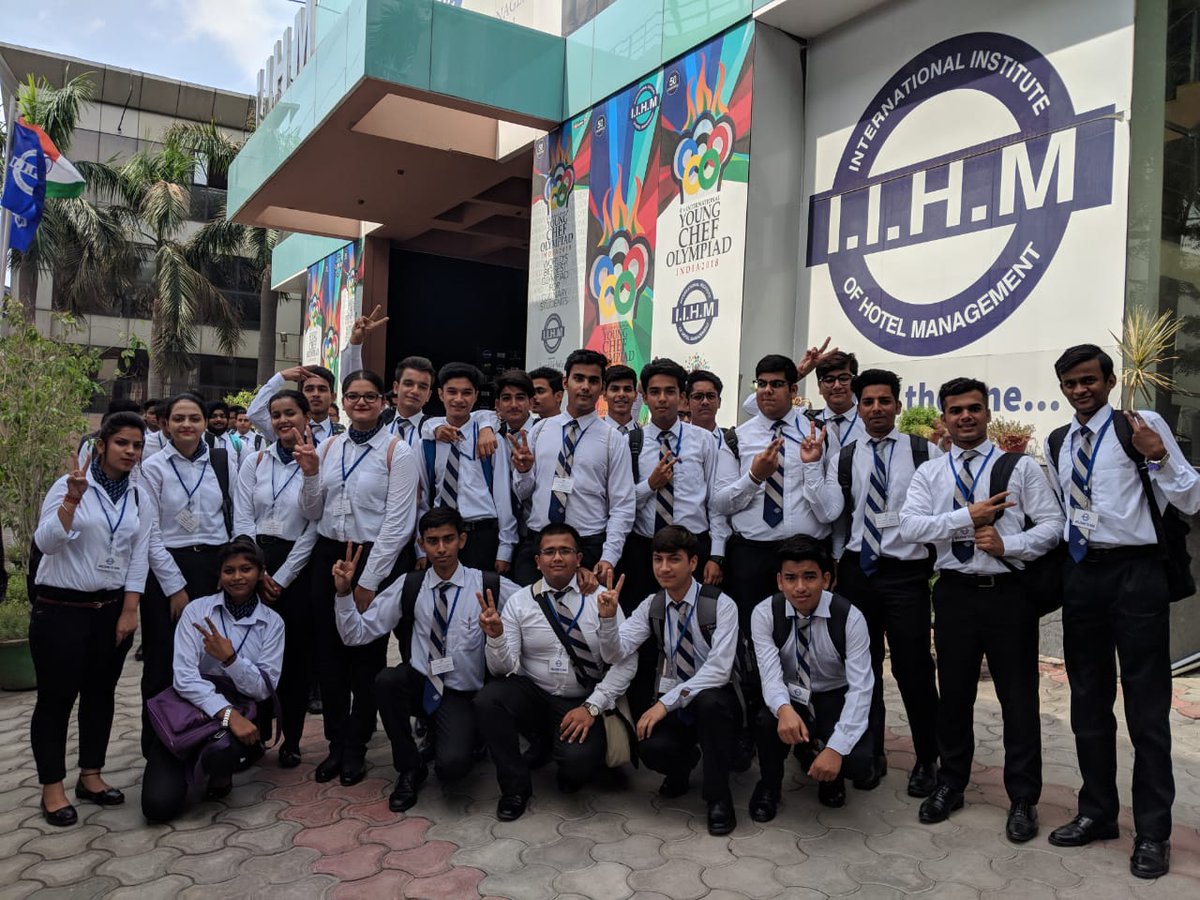apoorvbawa's tweet photo. @IIHMHOTELSCHOOL #MyIIHM #HospitalityRocks #HotelVisit by #Students @jaypeehotels @TheLalitGroup #exposure #Excitement #IIHM #Delhi @subornobose @AADirIIHMDELHI @SsunitaSharma @dipankariihm https://t.co/K50pgly6yj