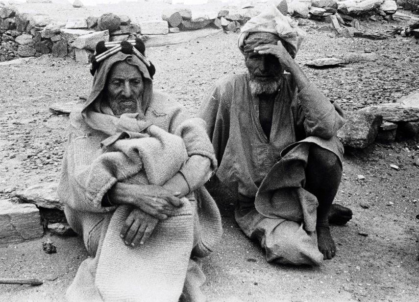 #البيدي عباة خشنة , تكون للتدفئة أكثر منها للزينة , كانت منتشرة في السابق 
قرية #السودة #عسير  1945