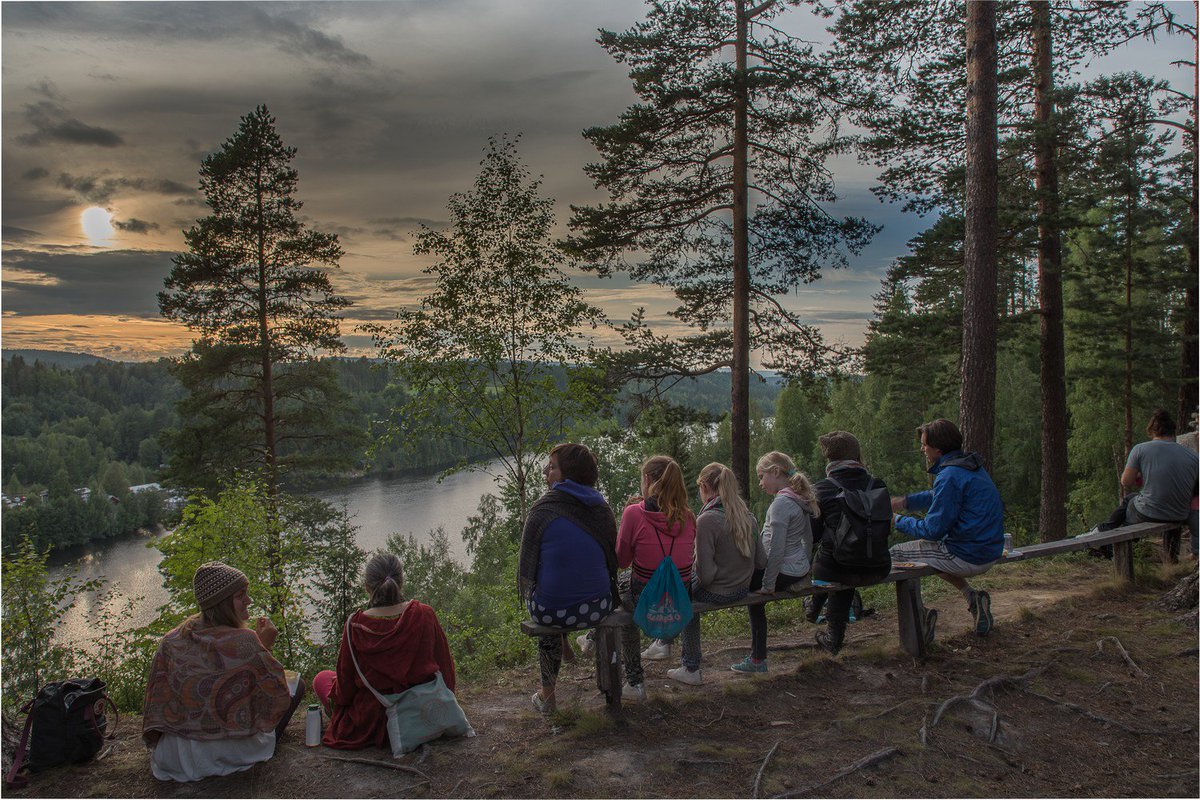 urkult's tweet photo. Sugen på att volontära? Än finns det några platser kvar! Du kan läsa mer på: https://t.co/1ck94NI6jy https://t.co/gsTzGA2PhE