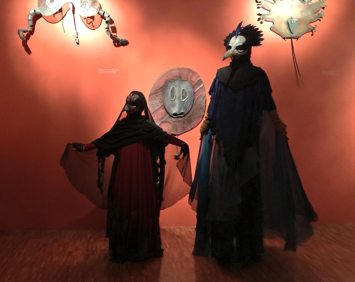 teatroinbal's tweet photo. "Opus Siniestrus": Cuatro instalaciones escénicas en los jardines del @museoAmodernoMX, ricas en imágenes poéticas e inspiradas en un texto inédito de #LeonoraCarrington. 🦉

Funciones todos los sábados de 11 a 13:30 h, cada media hora. https://t.co/UV0FanPz7I
