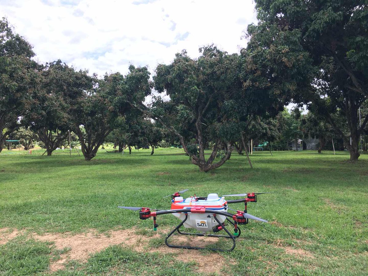 Eagle Brother's multi-rotor agriculture drone sprayed on corn fields in Thailand. Sunsweet Thai is the largest corn growing company in the country. As the main supplier for Seven-Eleven chain stores, the company plants more than 17,000 acres of sweet corns.