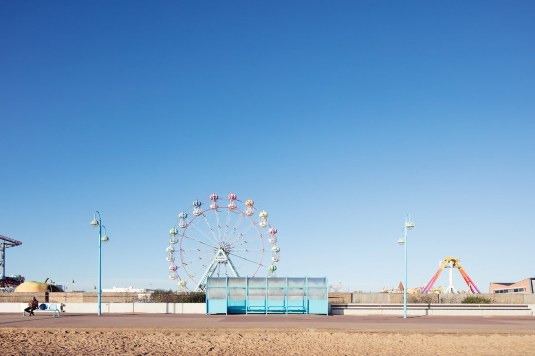 mixdevil66's tweet photo. #Seaside #Shelters: #WillScott's wonderfully vibrant photographs of a bygone era @henipublishing @WillScottPhoto https://t.co/M8MUzz5iHO #photography #architecture https://t.co/9OZgMLe8Id