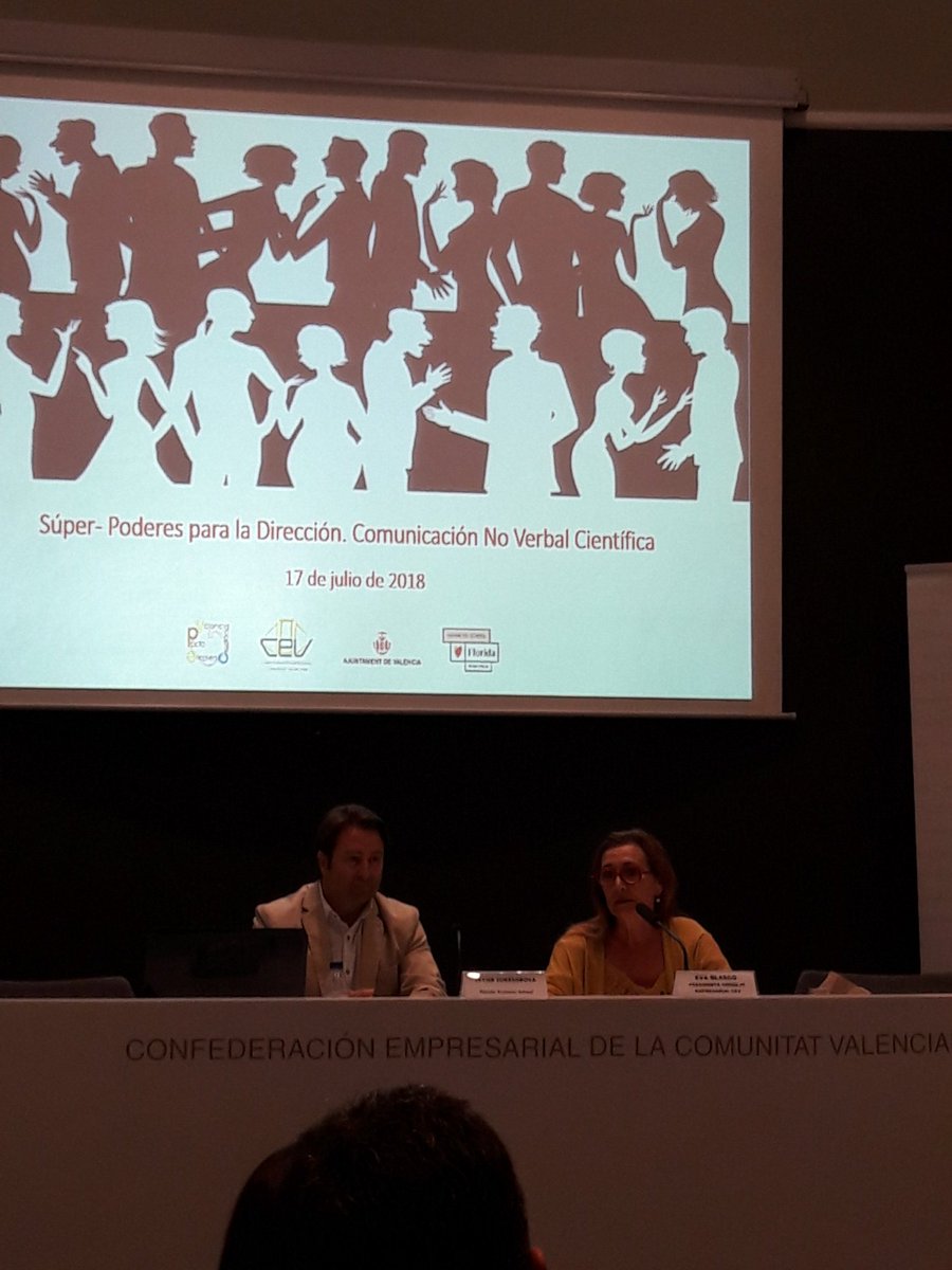 EVAPasociacion's tweet photo. Nuestra Presidenta @eiblasco inaugura la jornada "Súper-poderes para la Dirección. Comunicación No Verbal Científica" como Presidenta del Consejo Provincial de @CEV_CV https://t.co/5IpnkLCINO