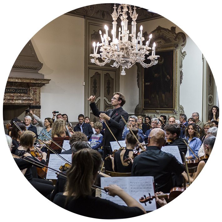 redmade's tweet image. Dal 27 Agosto al 2 Settembre torna il #FestivalAgnesi: una quarta edizione ricca di appuntamenti musicali e formativi. Con @marcellocorti #AntoniettaLaDonna #MarcellaSchiavelli e #GloriaUggeri redmag.it/festival-agnes…