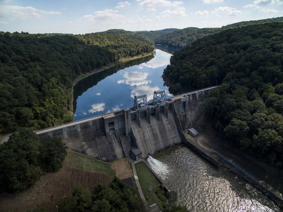 I Squared Capital (@isquaredcapital) on Twitter photo Nous détenons des entreprises qui interviennent dans des domaines variés tels que les systèmes de collecte, le traitement de l’eau, ou les #EnergiesRenouvelables. Nous détenons des entreprises qui interviennent dans des domaines variés tels que les systèmes de collecte, le traitement de l’eau, ou les #EnergiesRenouvelables.