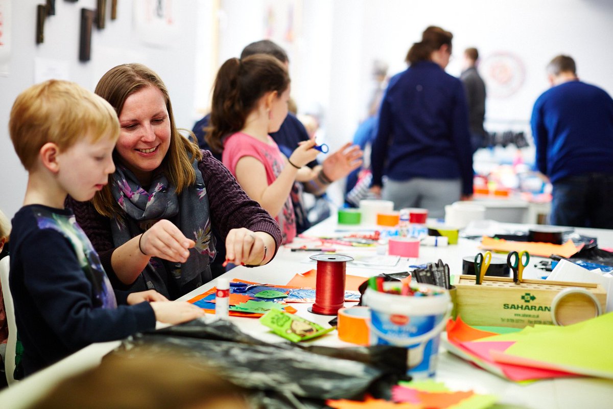 YorkshireContmp's tweet photo. Making plans for the #summerholidays? Bring the kids to The Tetley for a range of #FREE activities every day. This includes our learning studio opening Mon–Sat for DIY art and we also have created an explorer trail around our building! 

 > https://t.co/ExSM2nzAm4 https://t.co/JG1GRRkWug