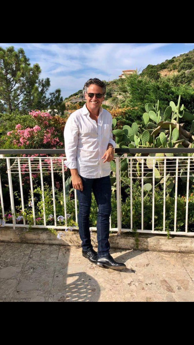 kevindenimuk's tweet photo. #inmykevins style alert with Adam Guettel looking great in our jeans! 😊👍#denim #jeans #mensstyle https://t.co/FLfV1GpT5G