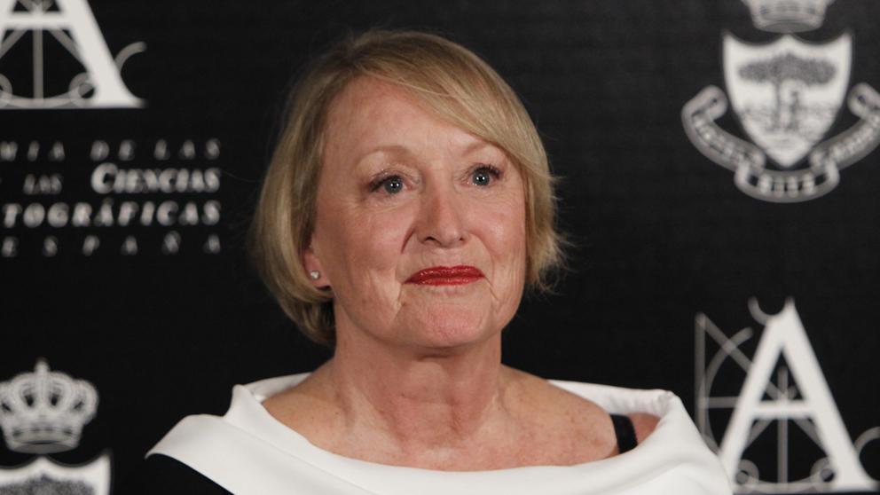 ECAM_'s tweet photo. Acabamos de conocer la tristísima noticia del fallecimiento de Yvonne Blake, Presidenta de Honor de la Academia de Cine. Le mandamos nuestro más sentido pésame a todos sus familiares, amigos y compañeros. https://t.co/cb2WdFplL4