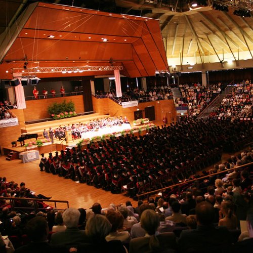 Congratulations to all our pupils from the School of Sport &amp; Wellbeing who're celebrating their graduation today! 🎓
#UCLanGraduates 
#GraduationWeek2018