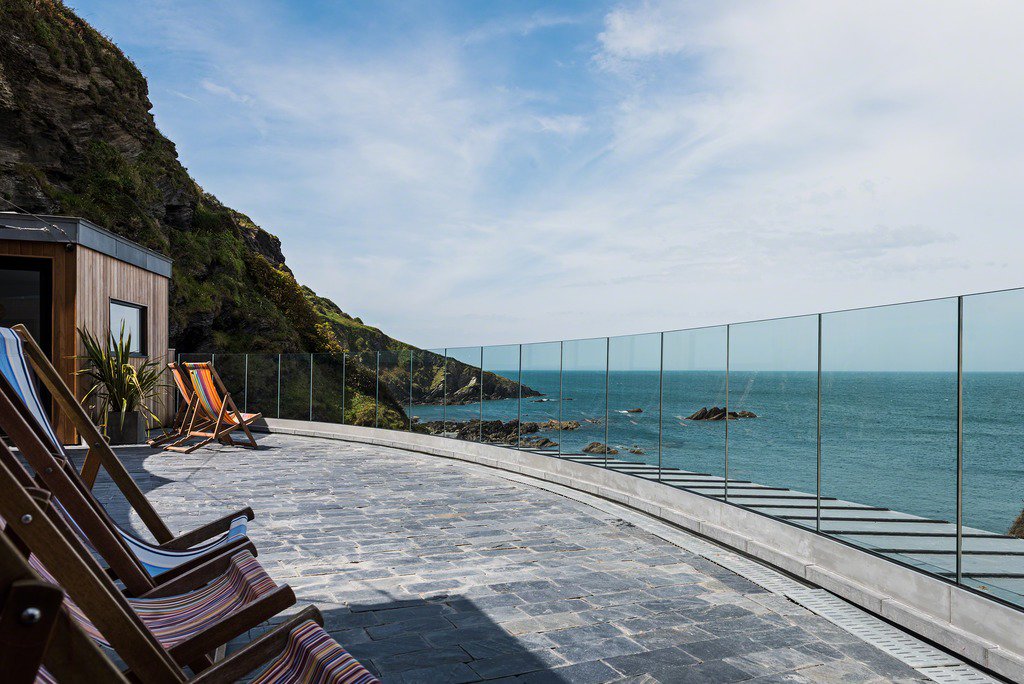 Q-railing España tweet media