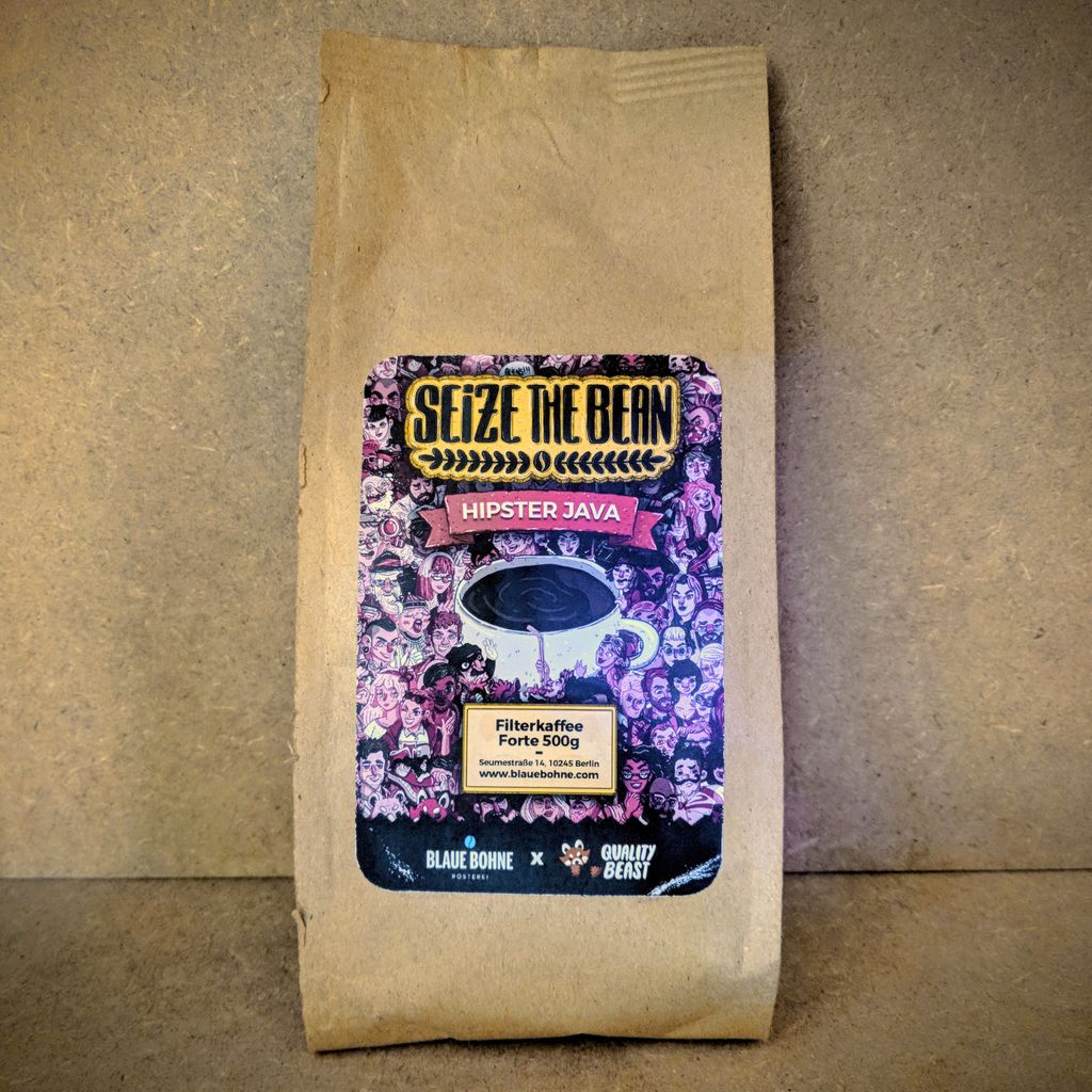 SeizeTheBean's tweet photo. Our test run of the #SeizeTheBean #blend packaging worked great. We're sourcing a local printer & hammering out the final details w/ #BlaueBohne but it looks like we'll have #HipsterJava & other flavors inspired by your fav #deckbuilder at the #BerlinBrettspielCon this weekend! https://t.co/VfglZU4cMJ