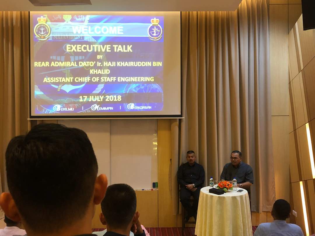 KD SULTAN IDRIS I tweet media