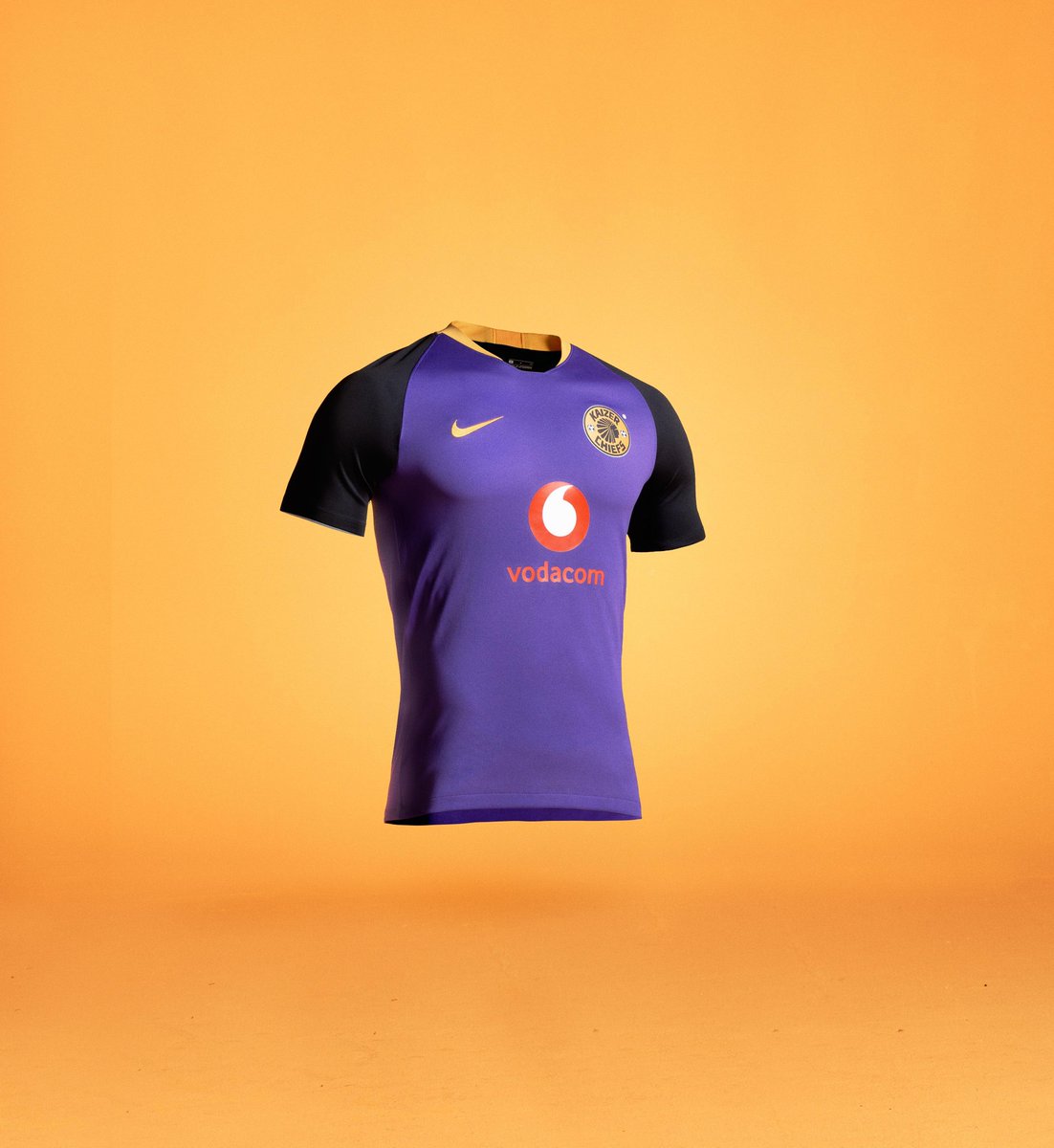 HastingMhlongo1's tweet photo. New kit for KaizerChiefs
#KaizerChiefs New kit 
Rt🔄for home and like♥️for away 
🔥🔥🔥🔥🔥🔥🔥🔥🔥🔥🔥🔥🔥🔥🔥 https://t.co/18ZfFk7xiD