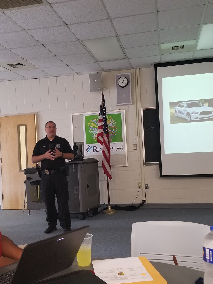 HCCTE's tweet photo. HCPS Leadership Retreat! School Safety-Sheriff Hayes and Captain Dilday @HCPS01
#allinforlearning https://t.co/h61itrB44x