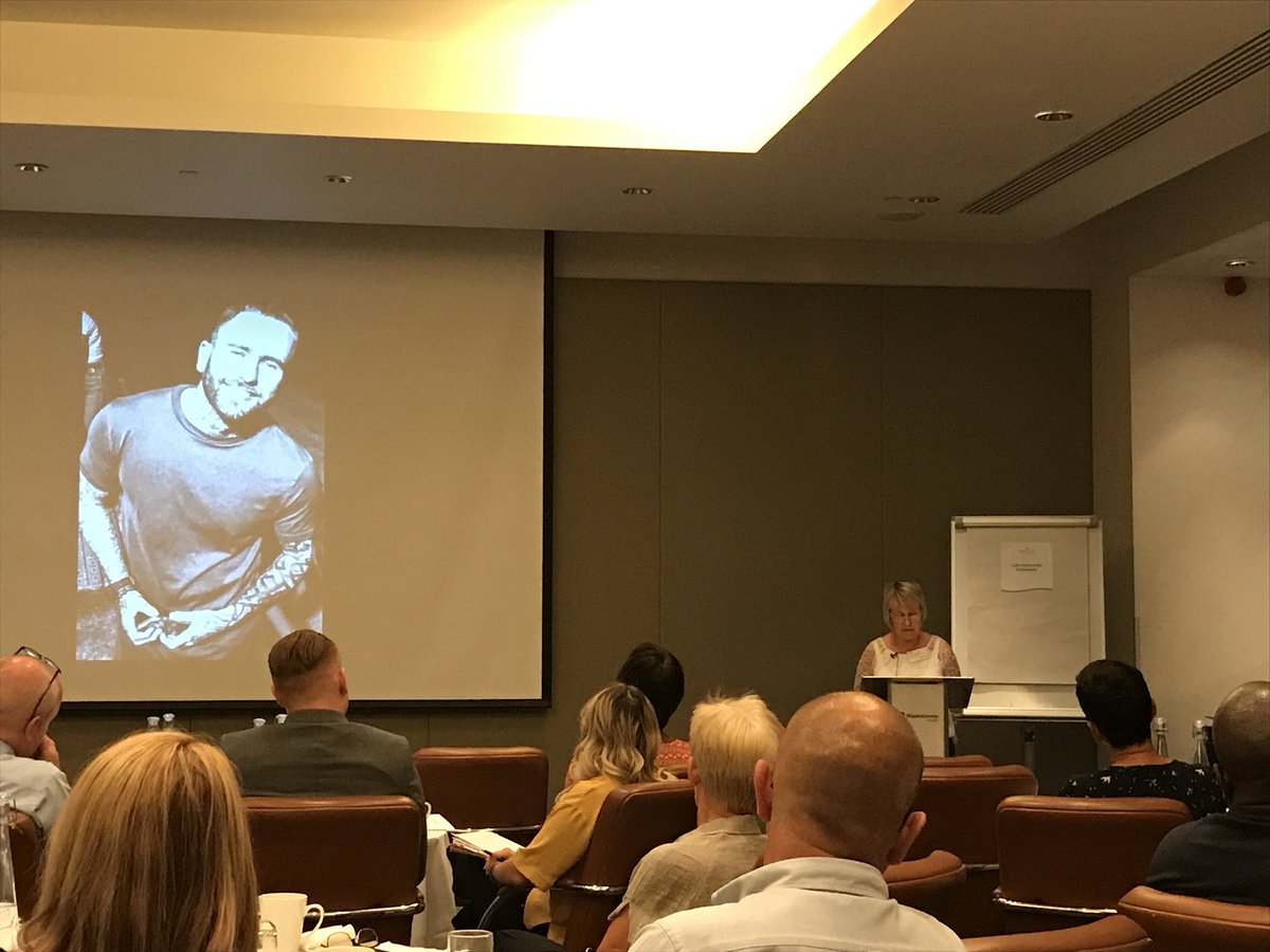 ALouHarr's tweet photo. Listening to the incredibly brave Dawn Jones addressing the knife crime conference and talking of the devastating impact of losing a loved one to knife crime #nomoreknives #danielfoxfoundation https://t.co/zggcVClokr