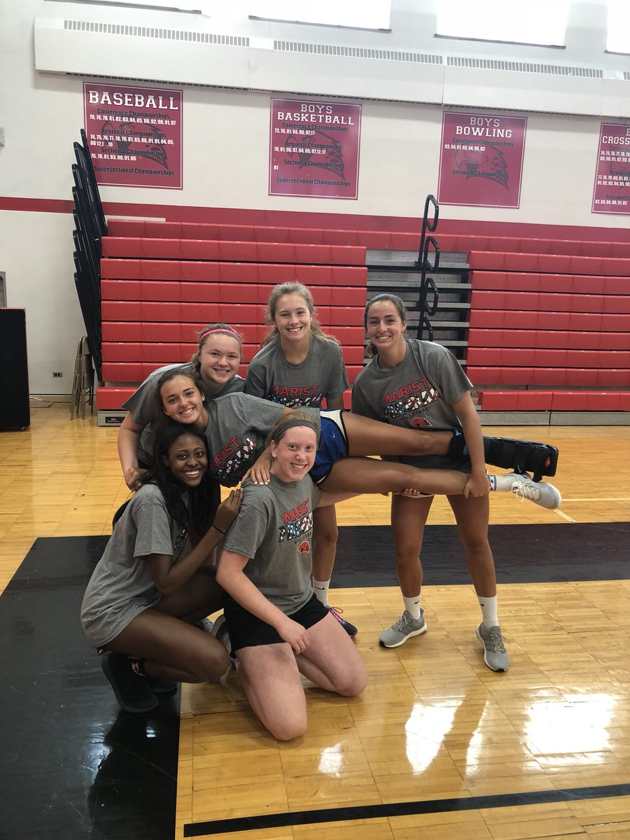 RedHawkVB's tweet photo. Program Coaches fired up and ready to go for Day 2! #ProgramSummer 🏐🌞🏐 https://t.co/Hp6DEEPrDW