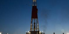 N.D. #oilproduction jumps to a record okt.to/gqifbV #oilandgas
