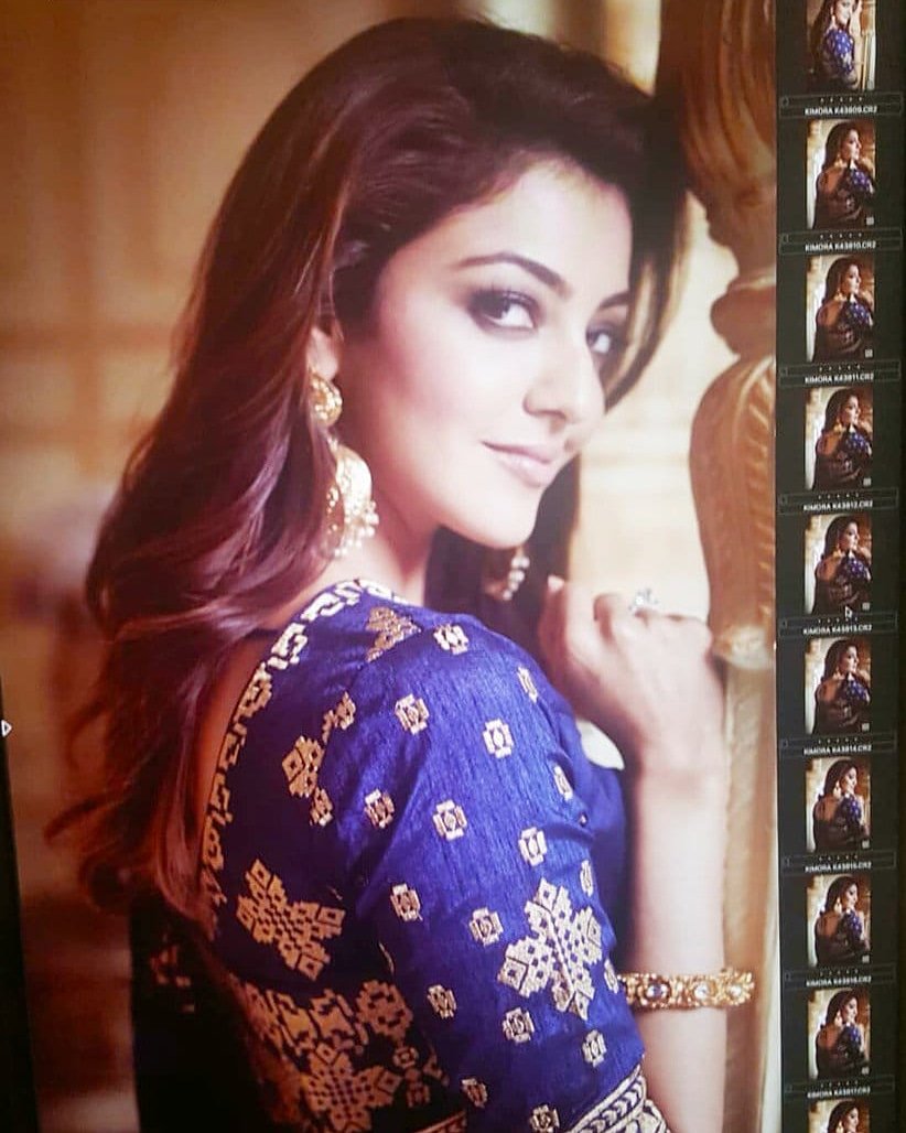 PalepuGouri's tweet photo. The Beautiful princess @MsKajalAggarwal And The Beautiful #makeup artist Cum #hairstylist @Loveleenashokr (#loveleen_ramchandani) working together once again.. 💞💚💘 Awaiting to see #kajuloveleen #Como 🙏🙏🙏 https://t.co/M6nIqAwpZ3