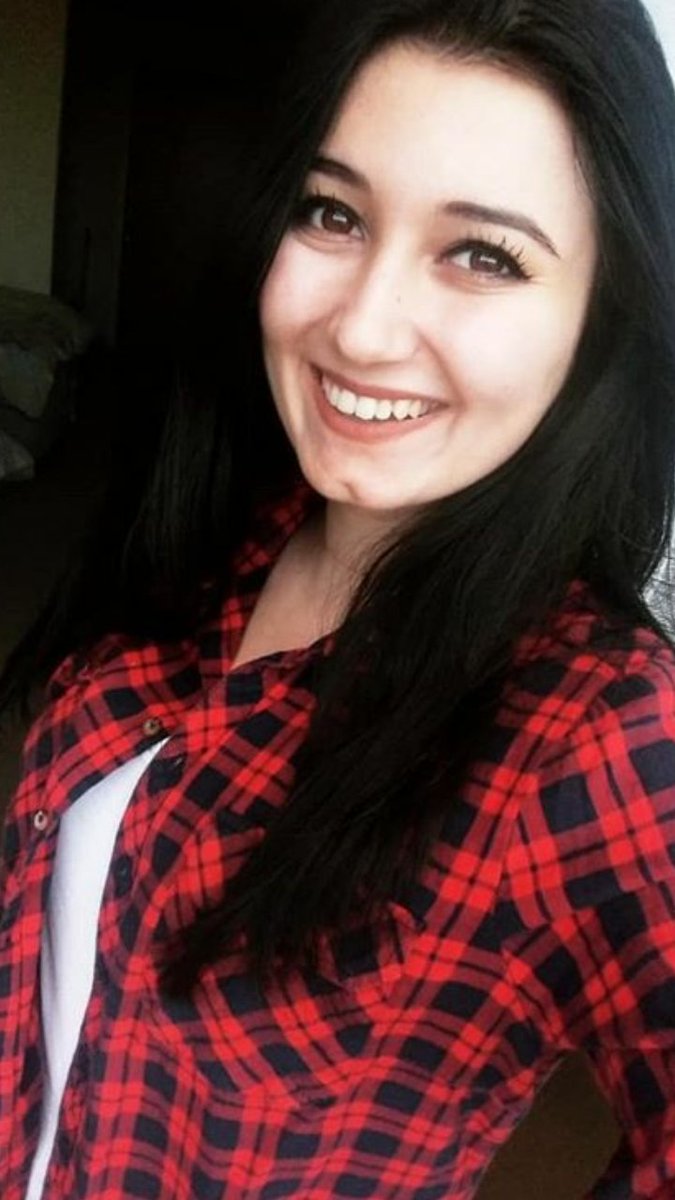 DİKKAT! BU KARDEŞİMİZ KAYIPTIR...

Bursa Osmangazi`de iş aramak için evden çıkan bu kardeşimize günlerdir ulaşılamıyormuş. Haberi yazıp basına duyuran değerli büyüğüm İHA`dan Derya Evren WhatsApp`tan bildirdi; aile üzüntüden çok perişan olmuş. Fotoğrafı tanıdıklara da gösterelim