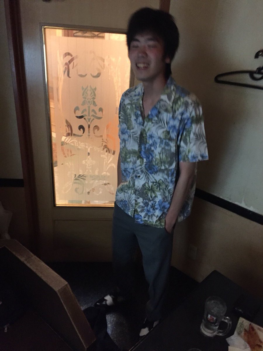 Yasao032's tweet photo. やっすーおめでと！ https://t.co/hkRynaXtNF