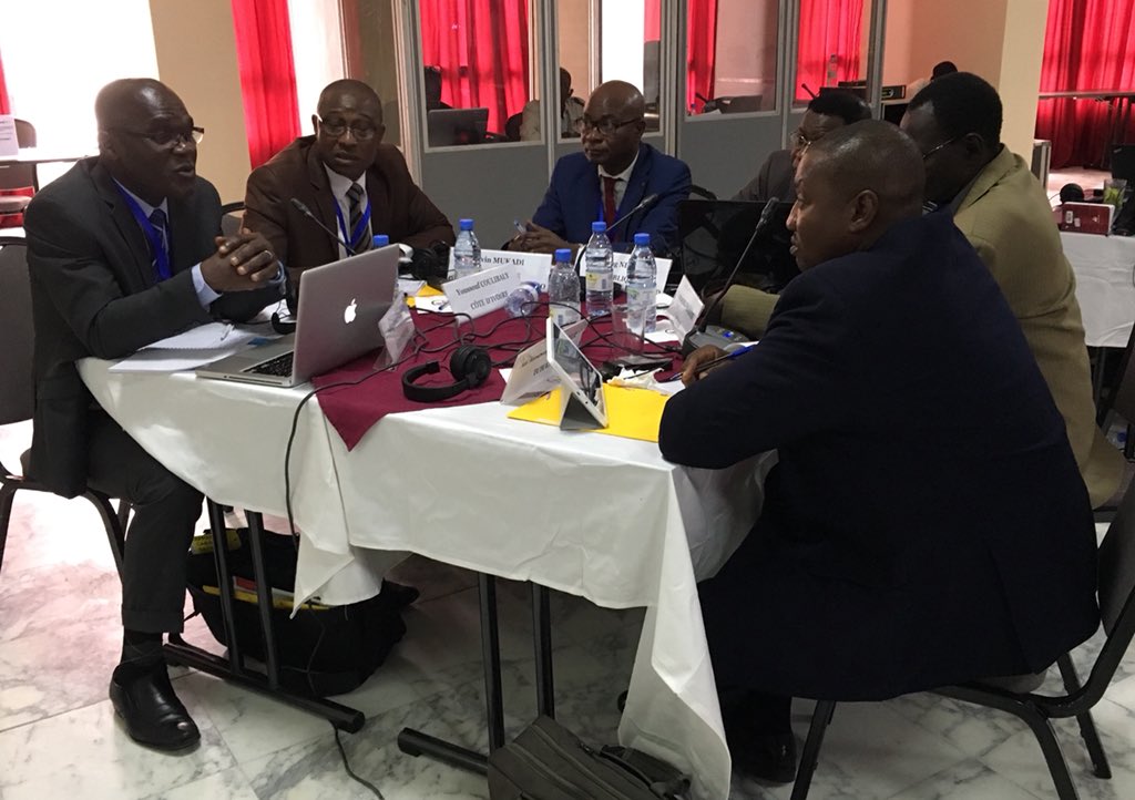 helyn_kim's tweet image. First workshop of the #Optimizing_assessment_for_all #ministudy taking place now in Dakar. Reps from 9 countries in Africa will be collecting examples of existing national and school level #assessments of 21cs to establish baseline. @BrookingsGlobal