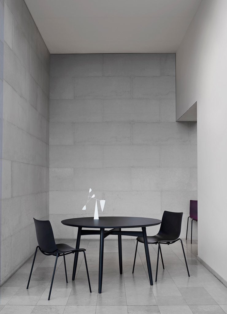 Eliotmoov's tweet photo. That's great, only smart Design. #minimalism #interiordesigner #interiordecor #Minimalist #Minimalistdesign #architecturephotography #landscape #lifestyle #primedesign #architects #designers #luxurylifestyle #architecturelovers https://t.co/2906xCL1Mv