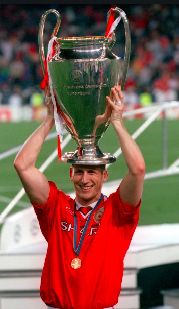 Happy Birthday to Big Jaap Stam 