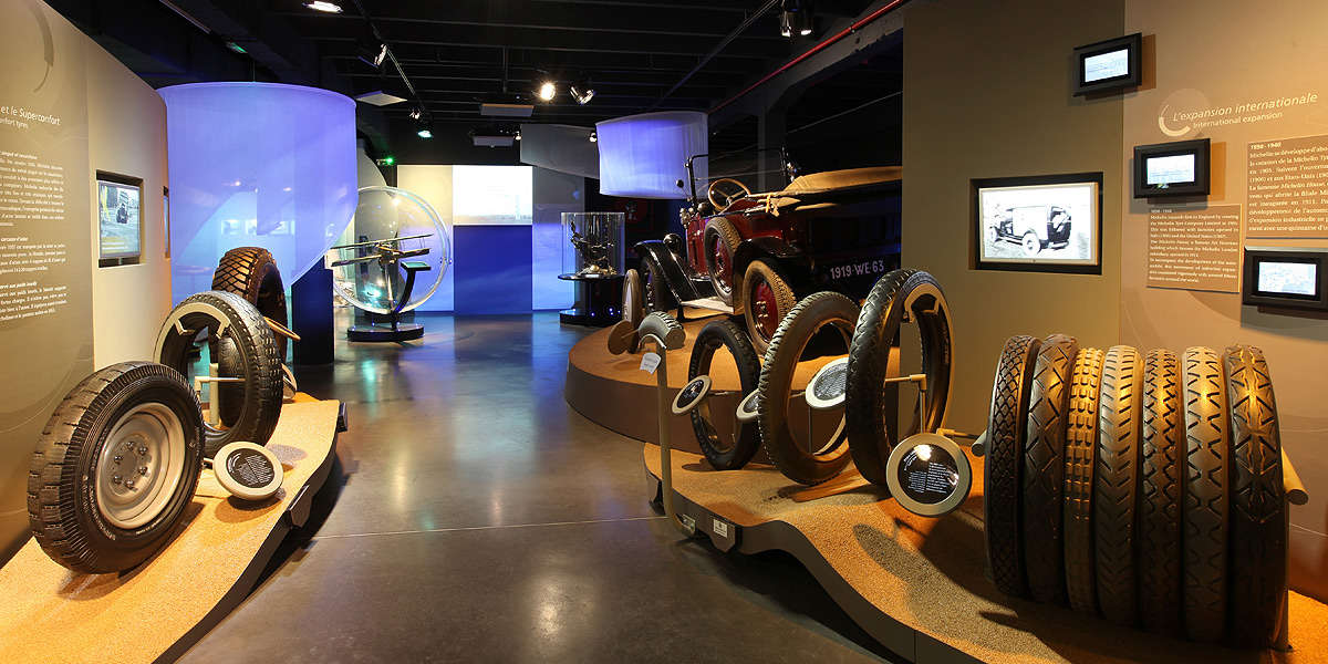 🎂 Le #Bibendum <a href="/Michelin/">Michelin</a> fête ses 120 ans et s'expose à l'Aventure #Michelin. Jusqu'au 31 décembre, le musée de #ClermontFd présente son histoire à travers une exposition et des animations : bit.ly/2zUGKiT