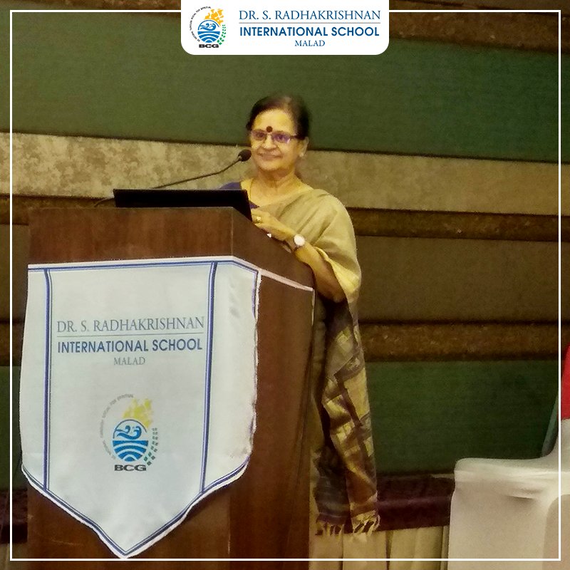 DSRIS_Malad's tweet photo. The 1st day of 'Education without Borders' was successful and a wonderful learning experience for all the teachers present. This will help educators to adopt new and beneficial methods to care for students.
#Day1 #TeachersSeminar #DSRIS https://t.co/H16K5Kjc3V