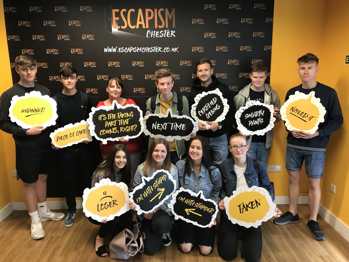 BusinessSRG's tweet photo. Great time @escapismchester. Onto Hickorys now 👌 https://t.co/glu6AhhBoj