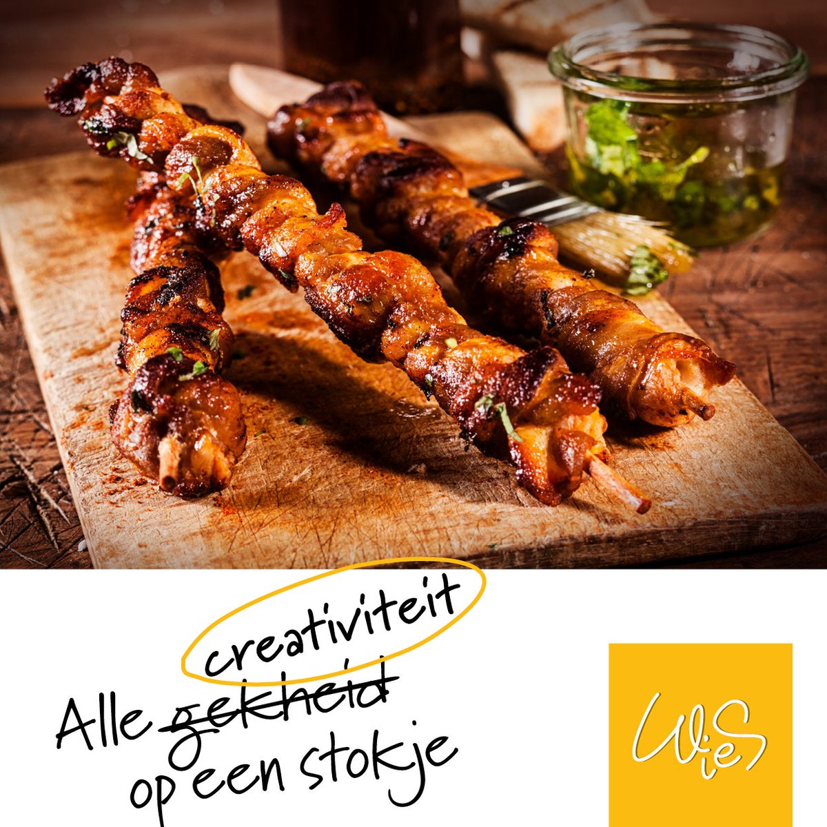 Saté zit op een stokje. Da's logisch. Maar het kan ook met fruit, vis, caprese, ijs, groenten (vega!). Leuk en lekker gaan prima samen!