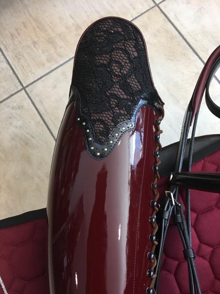 denirobootco's tweet photo. Another happy customer!

Thanks to Reitsport Siegl for the nice pictures!

#EquestrianBoots #FullyCustomizableBoots #RidingBoots #MadeToMeasureBoots #PoloBoots #Eventing #Jumping #Fashion #MadeInItaly #ItalianStyle #EquestrianStyle #RideInStyle #Dressage https://t.co/QaW3nL4AOp