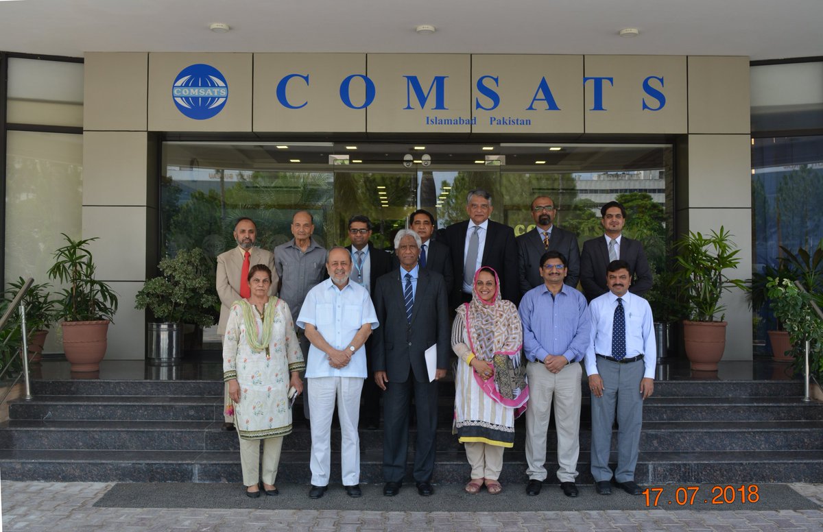 DrJunaidZaidi's tweet photo. Held discussions with H. E. Mr. Soobadar Rashidally, High Commissioner of Mauritius to Pakistan, at COMSATS HQrs., Islamabad, on current possibilities and future opportunities for mutual collaborations in the field of #Science and #Technology. https://t.co/4R1tUPevbE