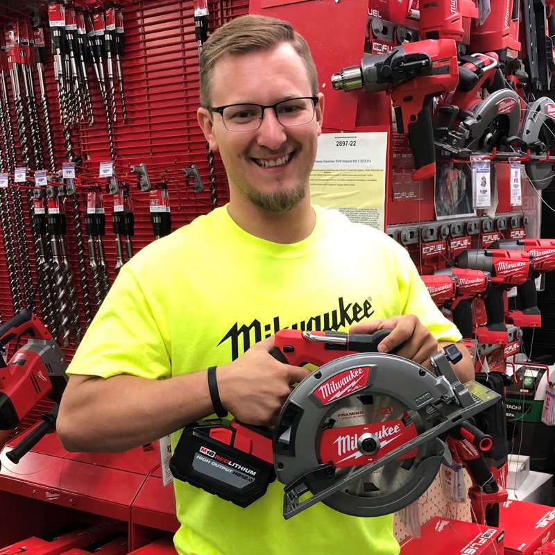 New Arrival! <a href="/MilwaukeeTool/">Milwaukee Tool</a>  M18 FUEL™ 7-1/4” Circular Saw is designed for the carpenter, remodeler and general contractor. Get Up to 750 cuts per charge and cuts faster than a 15 Amp corded saw: ow.ly/NfPm30kX9H7 #milwaukeetool #milwaukeetools