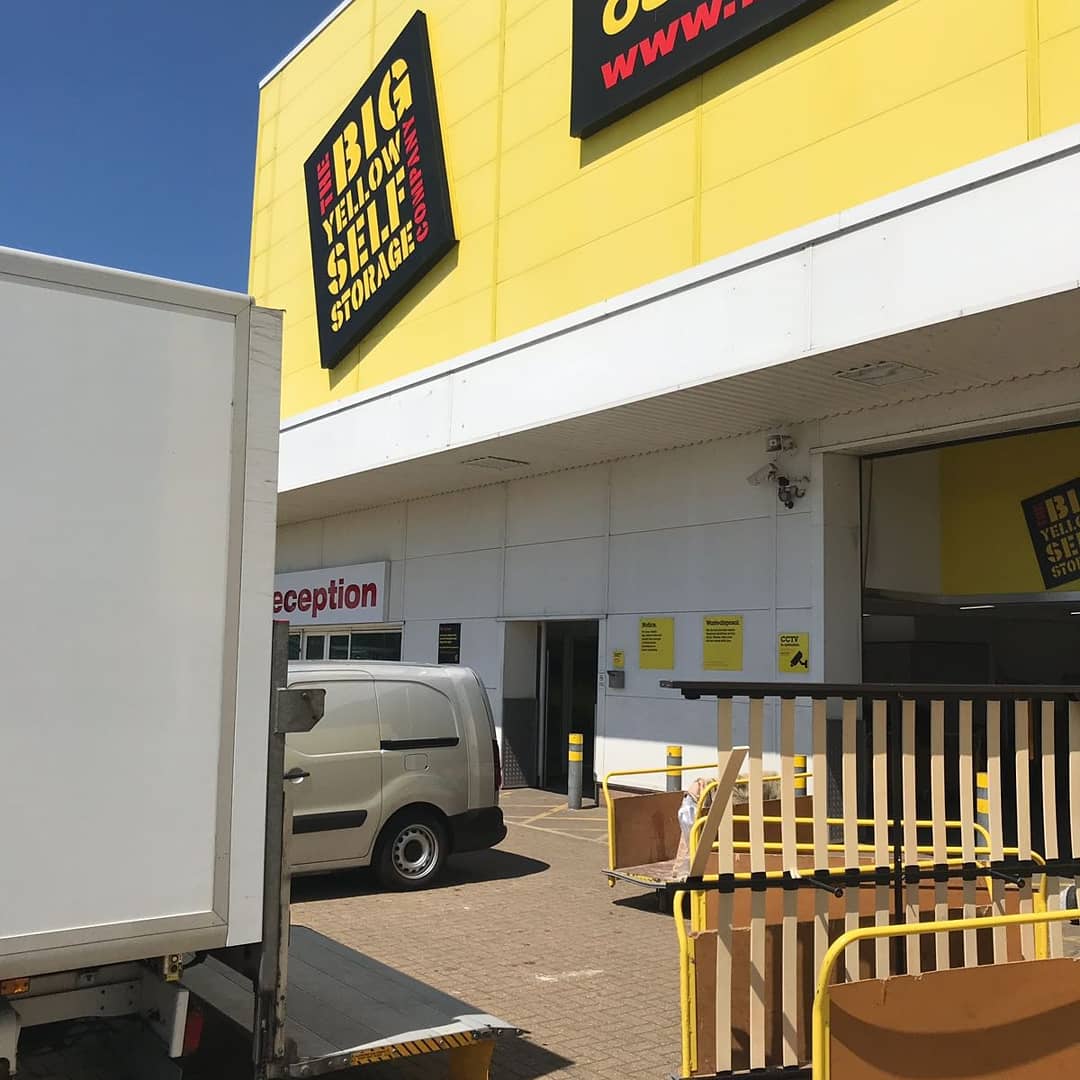 PrimeTimeManVan's tweet image. Storage services made #easypeasy 
We simply arrive at your premises, Load your items into our #van &amp;amp; then unload them into a safe storage facility. All you have to do is watch while we load your items into our van #tetrisstyle with ease!!!!
#hasslefree #storage #withasmile