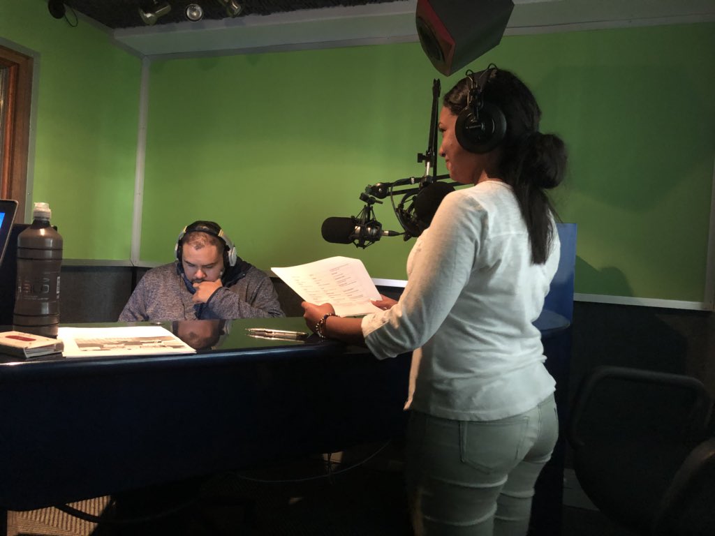 chane_12c's tweet photo. Voice-over recordings taking place in the studio. 🎧
@CputMedia always provides amazing opportunities like these. 🤩

#CPUTMedia #FirstYearsOfCPUT #Studio #StudentLife #VoiceOver #CPUTMyFutureSelf #CreatingFutures https://t.co/JY8aXUZEnY