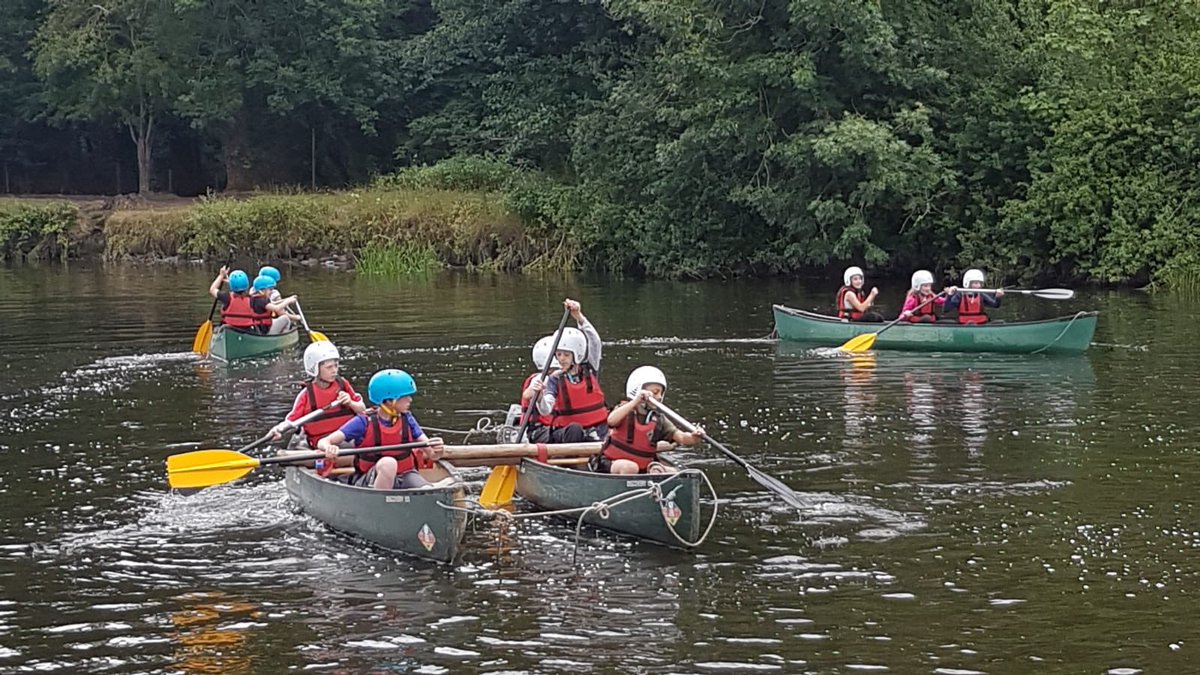 SConcannon4's tweet photo. Elton Group 1 enjoying canoeing! #year6 #WaddowHall @Rachel1Pars @EPSElton https://t.co/0h6GbkSg3G